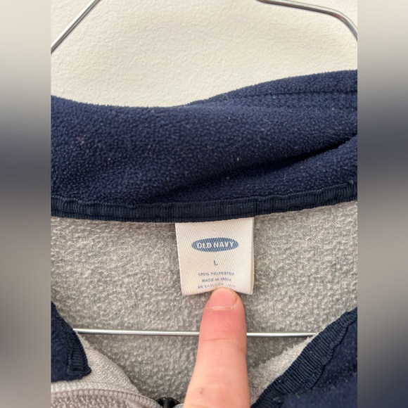 Old Navy quarter zip Size L - Picture 2 of 4